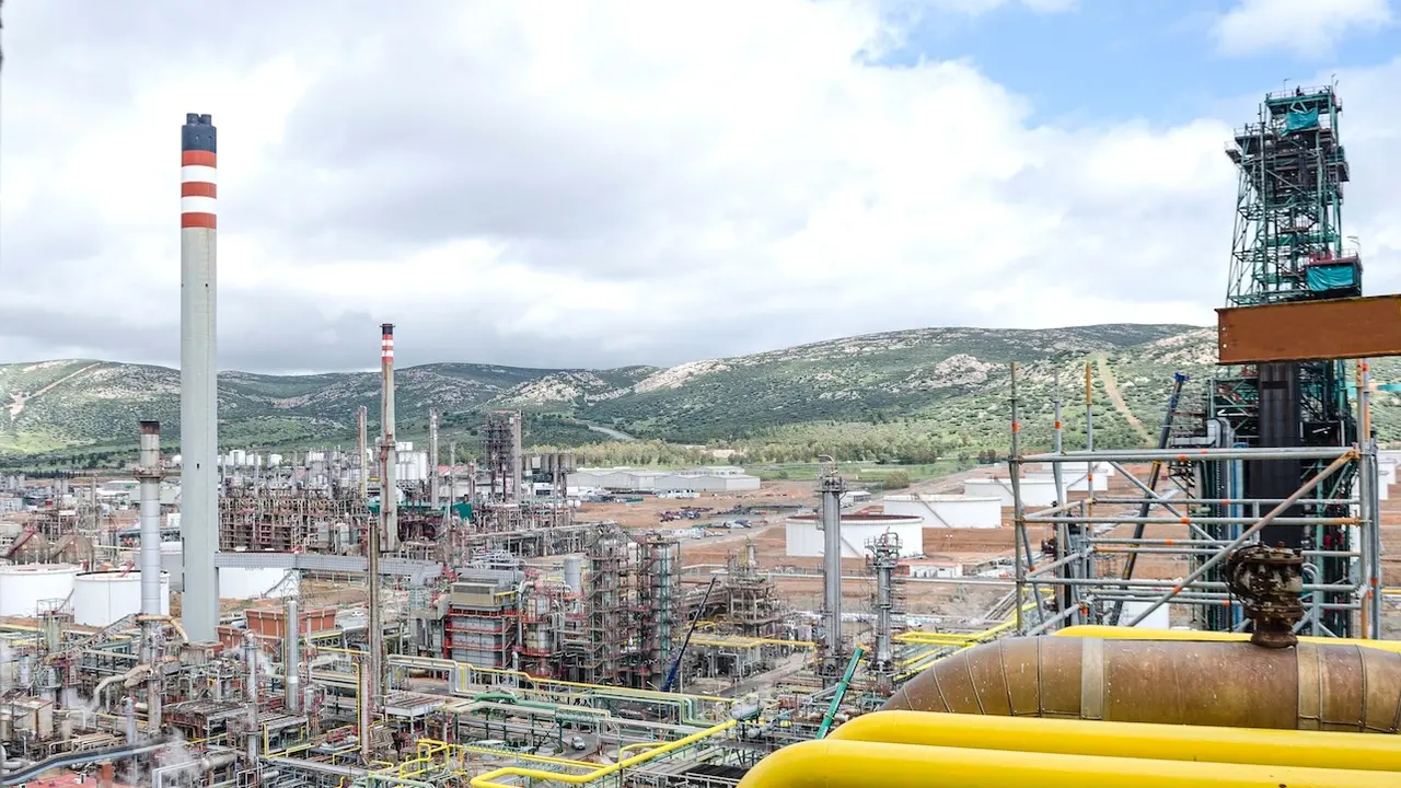 Repsol Puertollano inicia un nuevo ciclo productivo tras finalizar su parada plurianual