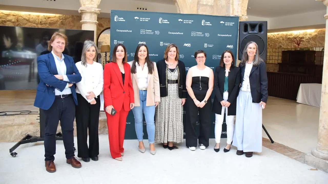 La consejera de Economía, Empresas y Empleo, Patricia Franco, ha participado en la X edición del Congreso Europeo de Turismo Rural ‘COETUR’, que se ha celebrado en Belmonte (Cuenca), en el Palacio del Infante don Juan Manuel