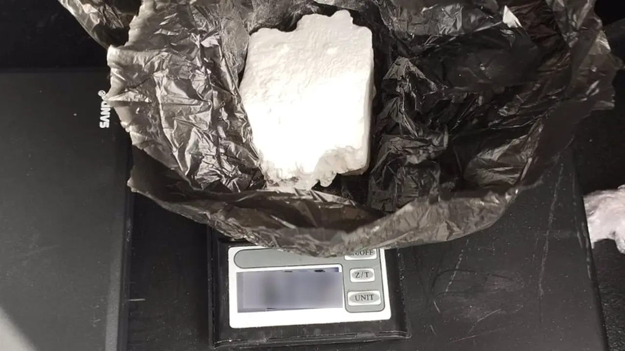 Detenido en un control de la N-322, en Villatoya, con cocaína para 660 dosis