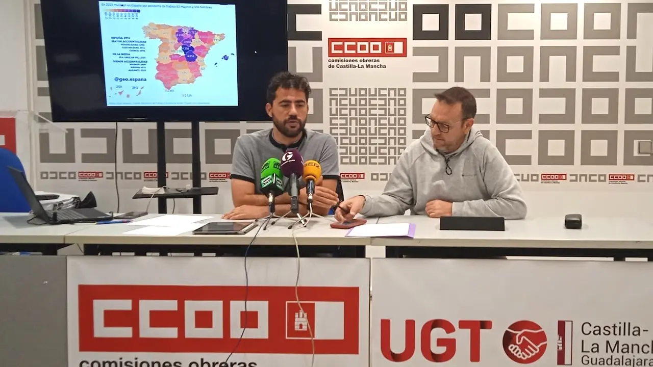 Los secretarios generales de UGT y CCOO de Guadalajara, Alejandro Coracho y Javier Morales