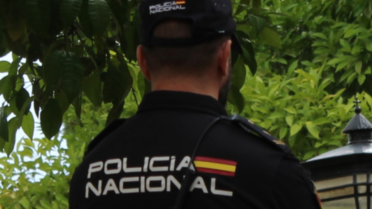 agente, Policía Nacional, cadáver,