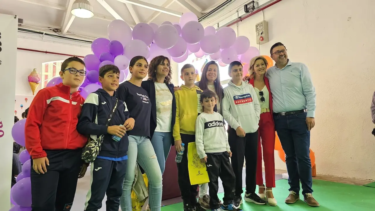 Unos 700 niños participan en la II Fiesta de los Derechos de la Infancia y las Familias
