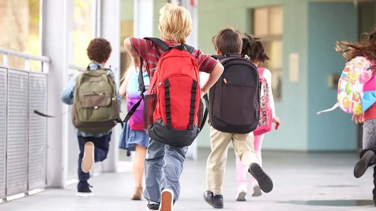 El curso escolar 2024-2025 comenzará el 10 de septiembre y finalizará el 18 de junio, colegio, alumnos, vuelta al cole, educación,