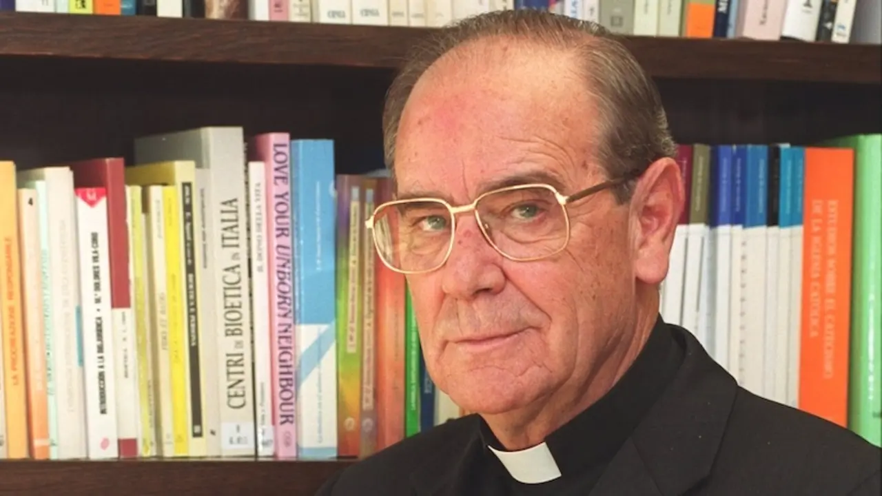 Muere el profesor de la Universidad de Navarra, el ciudadrealeño Modesto Santos
