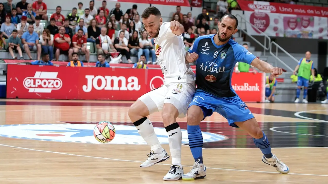 El Valdepeñas se acerca a semifinales ganando en Murcia por penaltis (3-3 (6-7)) - Fotografía: Pascu Méndez