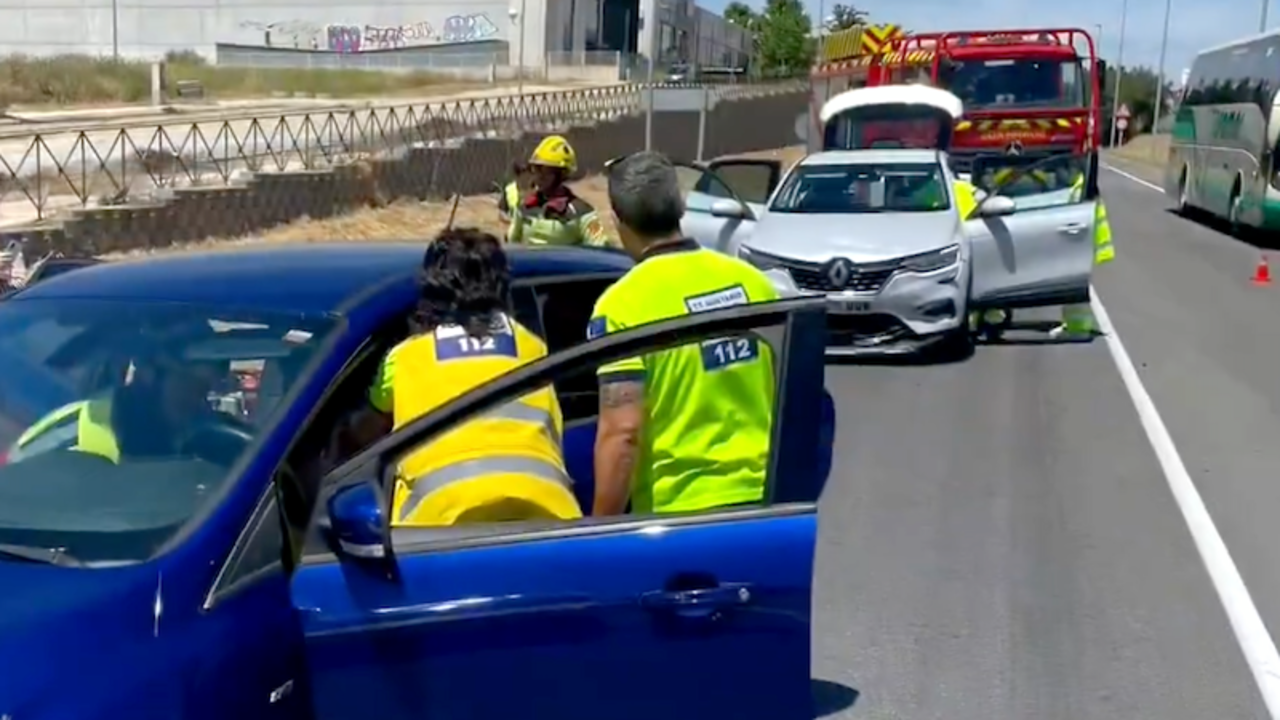 Heridas dos mujeres tras la colisión de dos turismos en la N-401a en Illescas (Toledo), choque, accidente de tráfico,&nbsp;