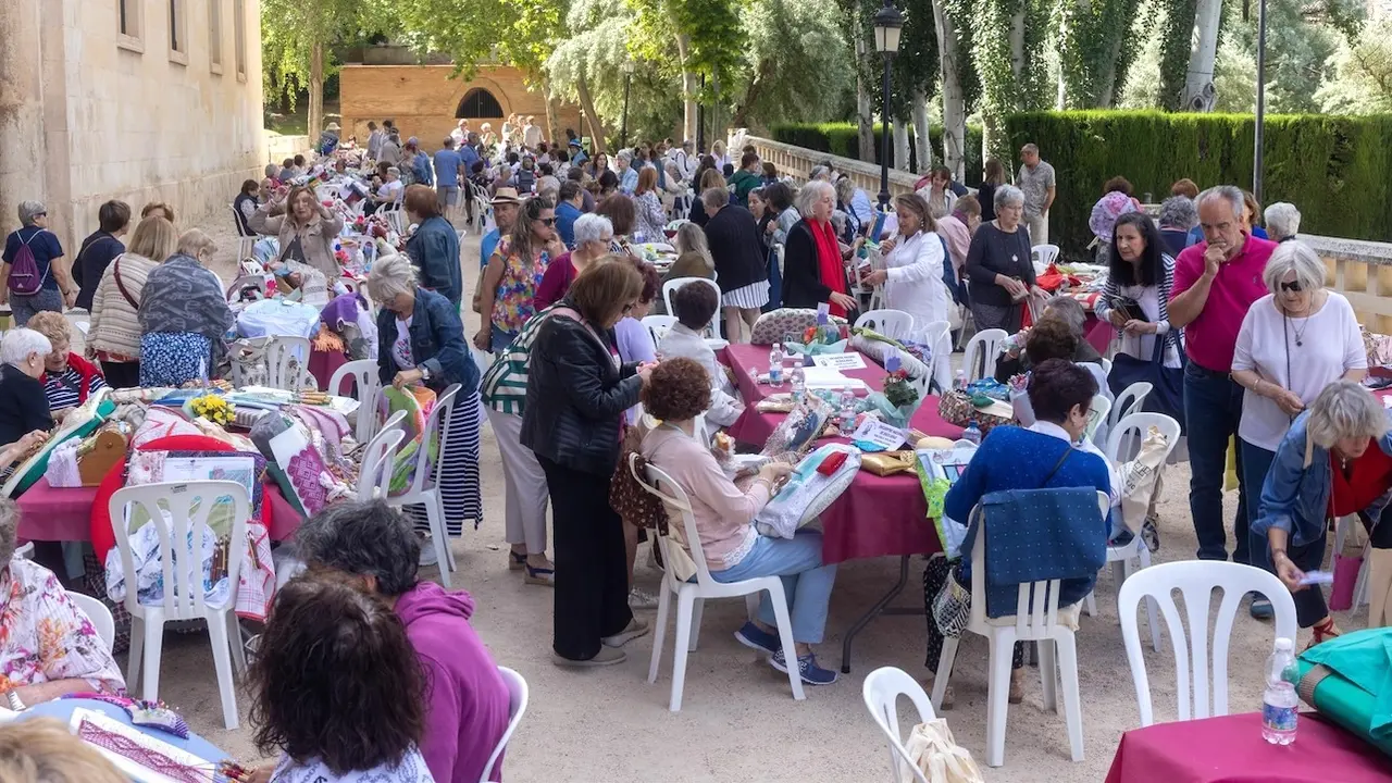 Éxito del XVII Encuentro Nacional de Encajeras de Bolillos Guadalajara 2024