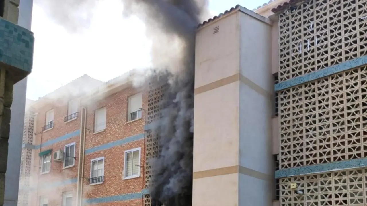 Extinguido un incendio en una vivienda en el barrio de Reconquista de Toledo - CMM