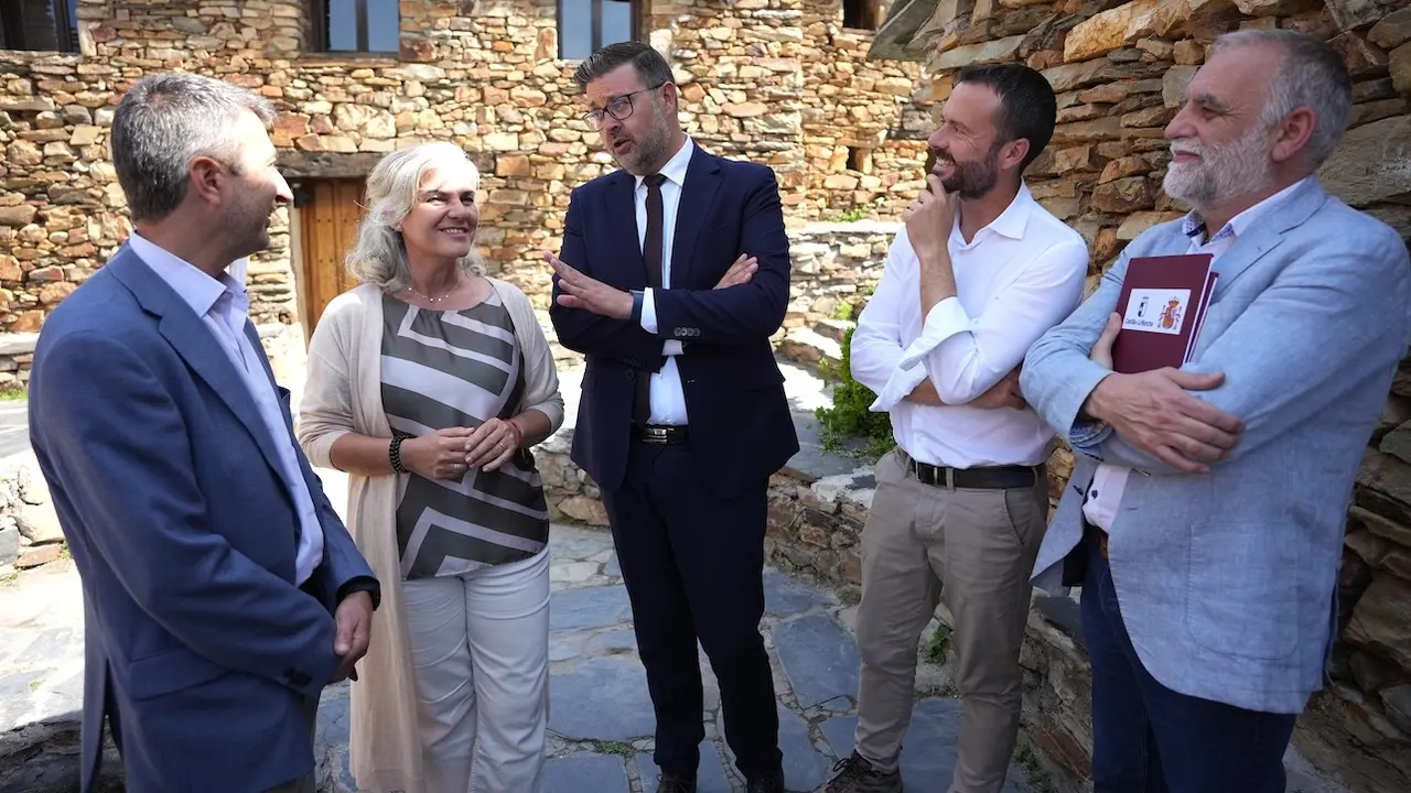 La Junta y el Gobierno refuerzan su colaboración en materia de educación ambiental