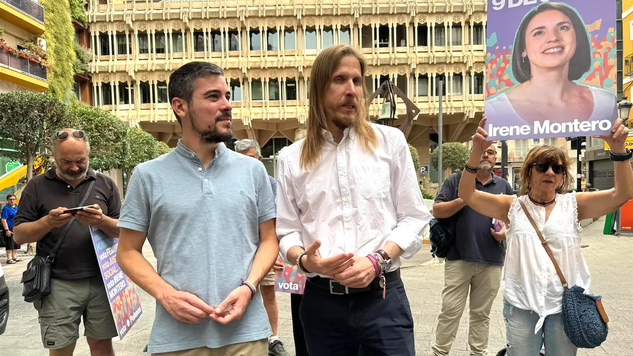 El secretario de Organización de Podemos y candidato número tres de la formación morada al Parlamento Europeo, Pablo Fernández, en Ciudad Real - EP