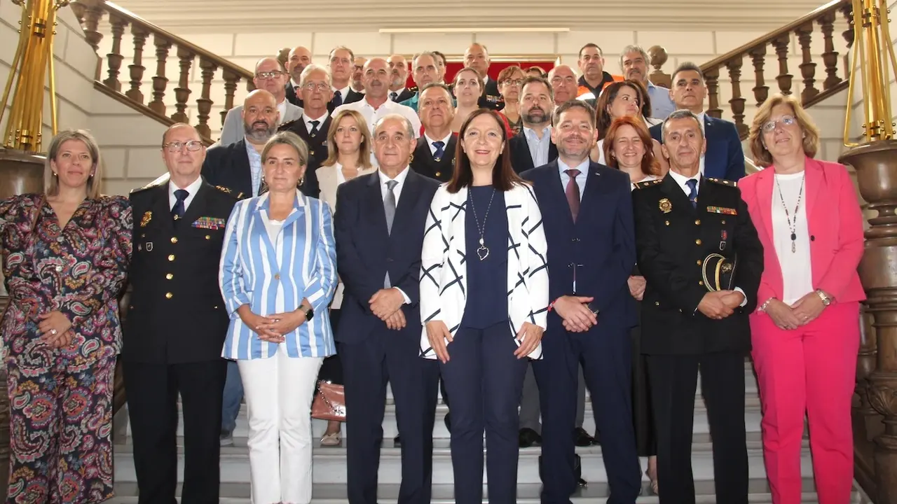 Alcázar de San Juan (Ciudad Real) entrega la Medalla de Oro de la ciudad a la Policía Nacional
