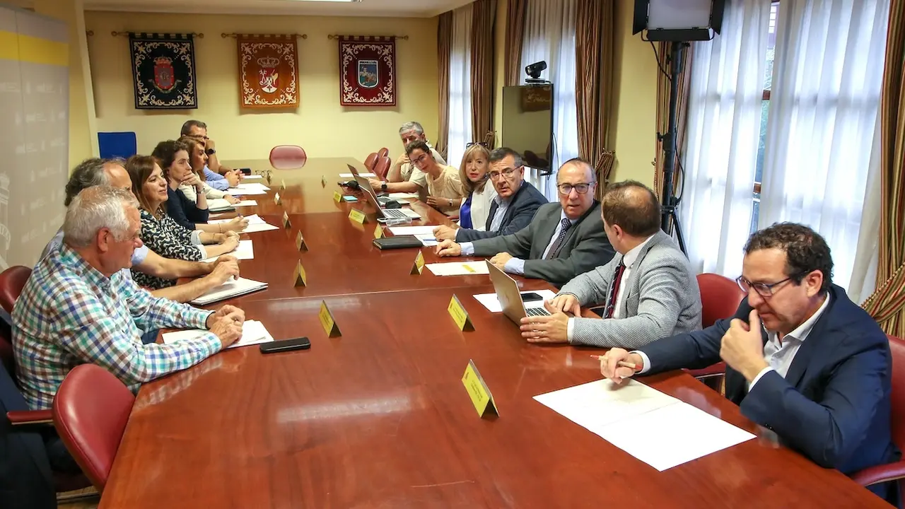 Comisión Regional de Seguimiento del Plan Especial de Empleo en Zonas Rurales Deprimidas