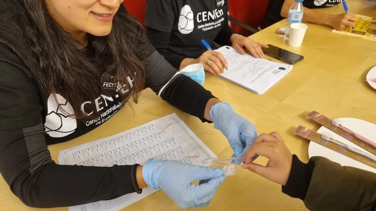 La UCLM colabora con el proyecto 'Ratoncito Pérez' para recoger dientes de leche