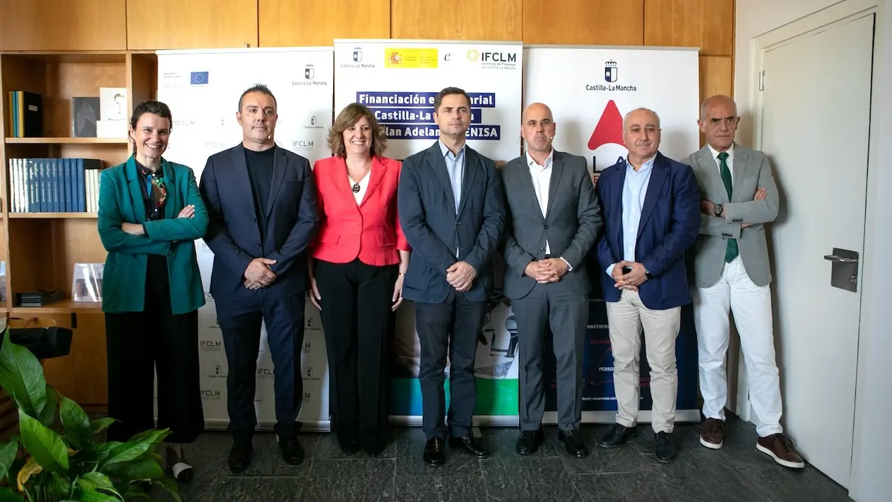 La consejera de Economía, Empresas y Empleo, Patricia Franco, ha inaugurado la jornada informativa sobre instrumentos financieros del Plan Adelante y ENISA, en la Real Fundación de Toledo