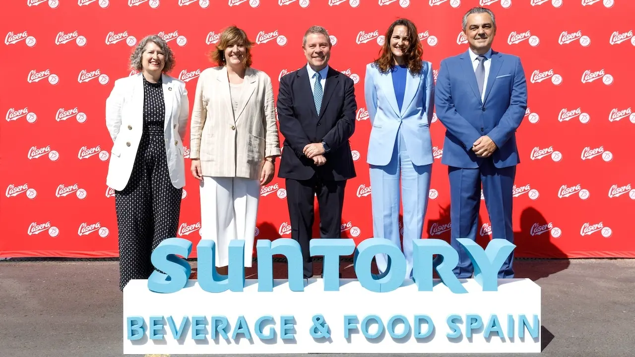 El presidente de Castilla-La Mancha, Emiliano García-Page, ha asistido al acto conmemorativo del 75 aniversario de “La Casera” en el polígono industrial Santa Maria de Benquerencia en la ciudad de Toledo
