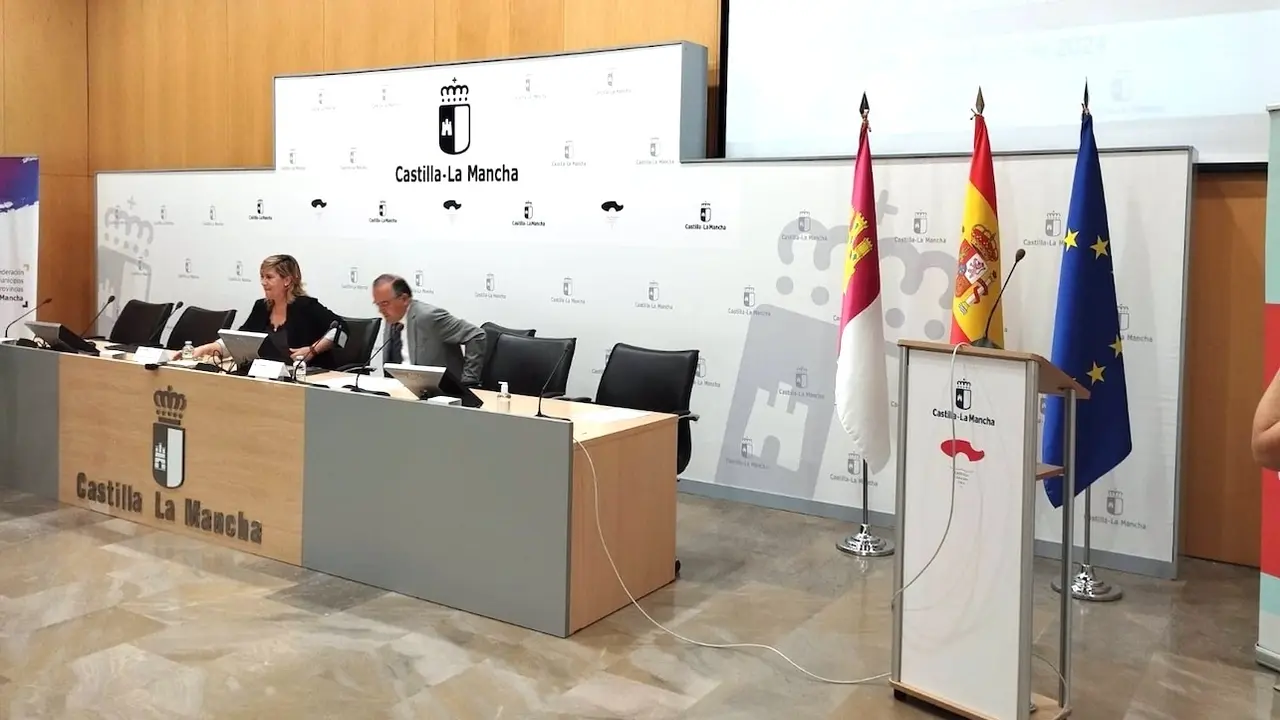 Más de 200 personas abordan la violencia contra la infancia en Castilla-La Mancha