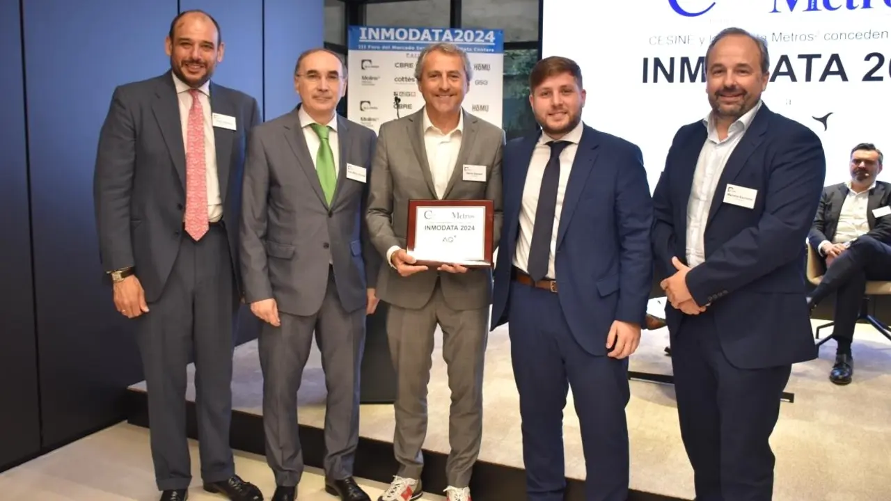 El consejero de Fomento de Castilla-La Mancha, Nacho Hernando, ha participado en el III Foro Inmobiliario para Inversores y Operadores de Centros de Datos ‘INMODATA 2024’