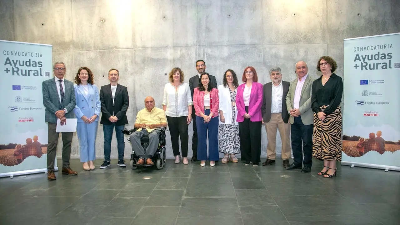La consejera de Economía, Empresas y Empleo, Patricia Franco, ha participado en la apertura de la jornada de empleo organizada por Mapfre ‘Desafíos y oportunidades de la España rural’, que se ha celebrado en el Archivo regional