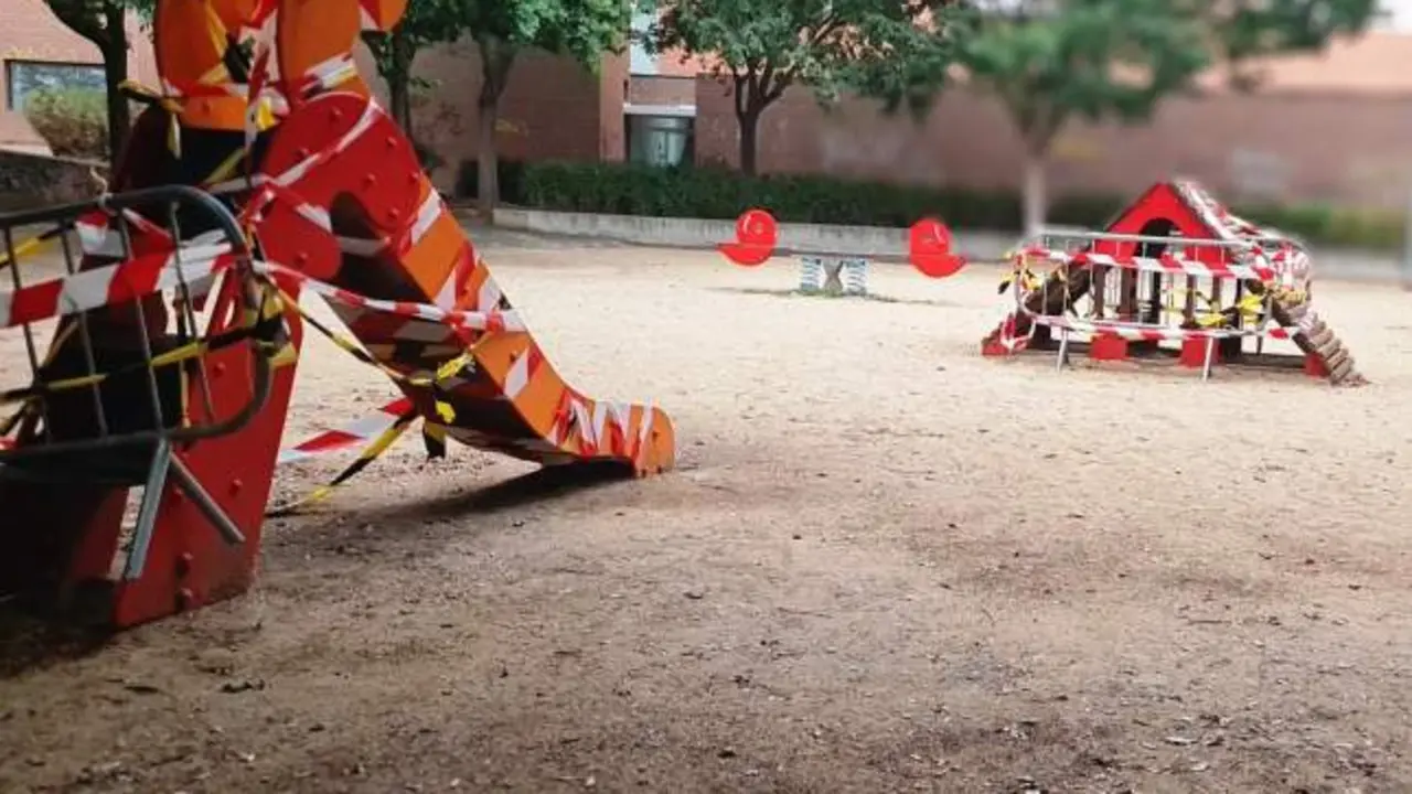 Muere un niño de 4 años herido grave al caer de una caseta de un parque infantil
