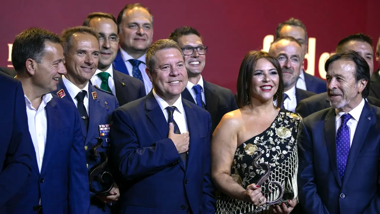 El presidente de Castilla-La Mancha, Emiliano García-Page, ha presidido en Albacete la entrega de los Premios Empresariales San Juan 2024 que alcanzan su 25 aniversario y que promueve la Confederación de Empresarios de Albacete (FEDA)