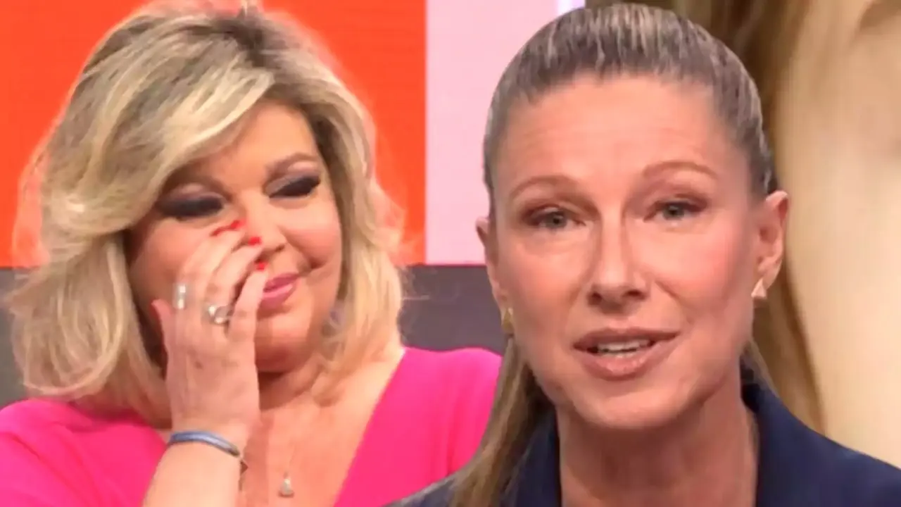 En el fotomontaje de imágenes Terelu Campos y Anne Igartiburu en el programa DCorazón de TVE