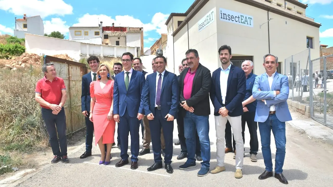 InsectEAT inaugura en Cañaveras la primera biorrefinería de insectos de España
