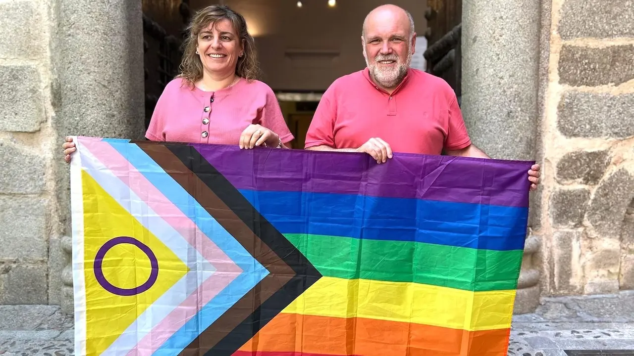 PSOE y UP presentan una moción conjunta en Toledo en apoyo al colectivo LGTBI+