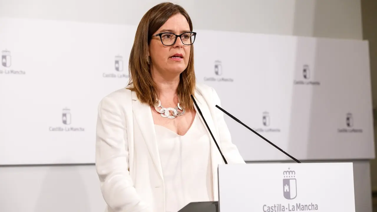 La consejera Portavoz del Gobierno de Castilla-La Mancha, Esther Padilla, ha informado en rueda de prensa de los asuntos del Consejo de Gobiern