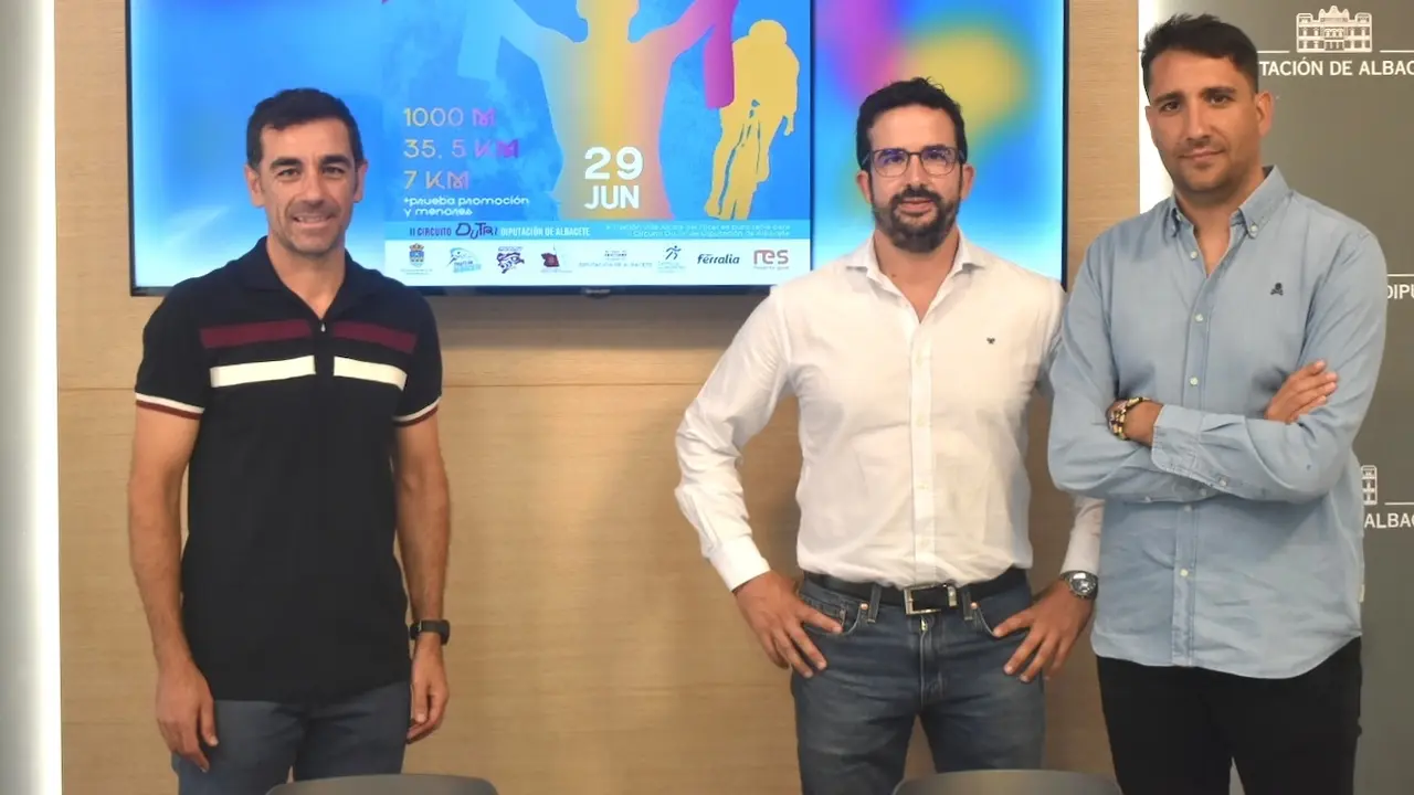 El X triatlón Villa de Alcalá del Júcar se disputa dentro del Circuito 'DuTri'
