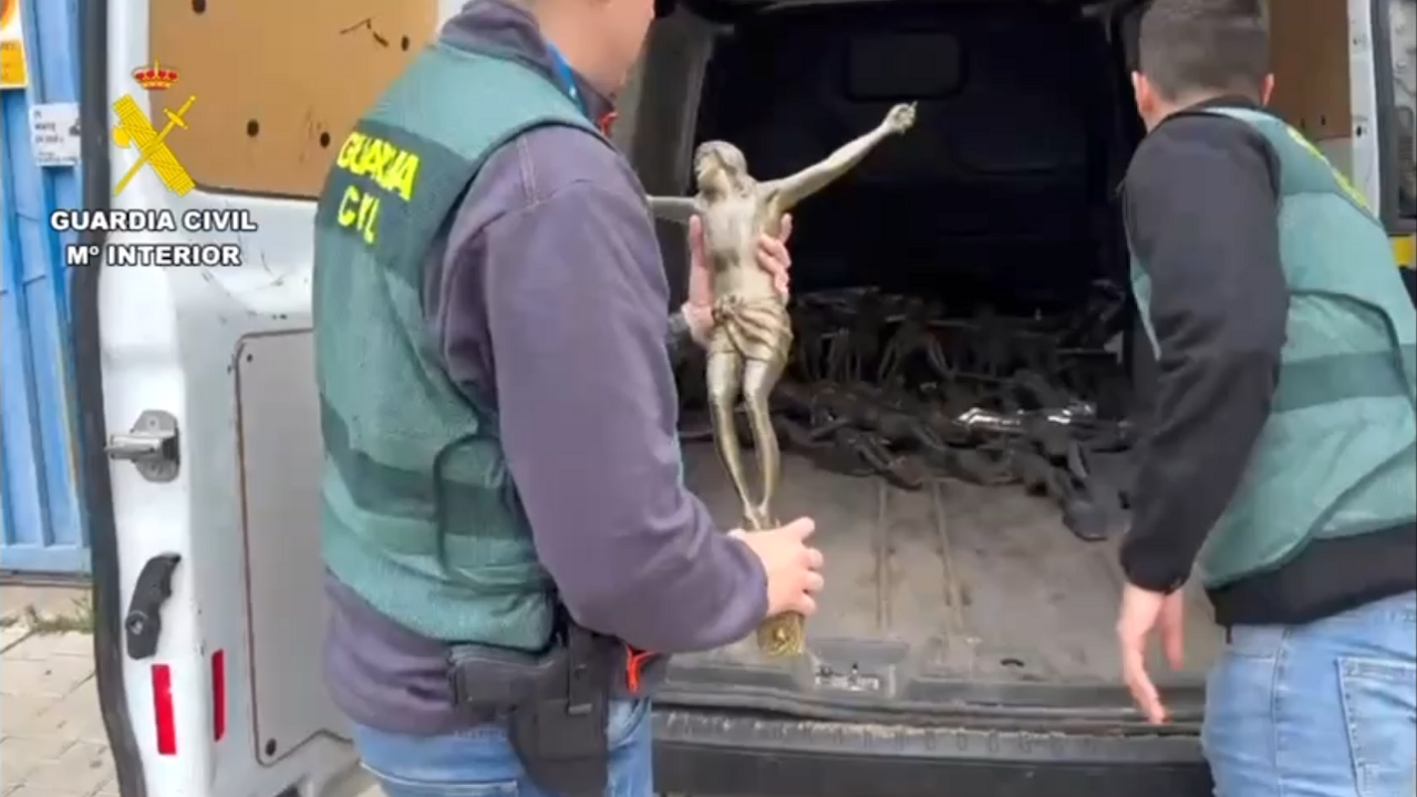 Seis detenidos por el robo de crucifijos en cementerios de la provincia de Toledo