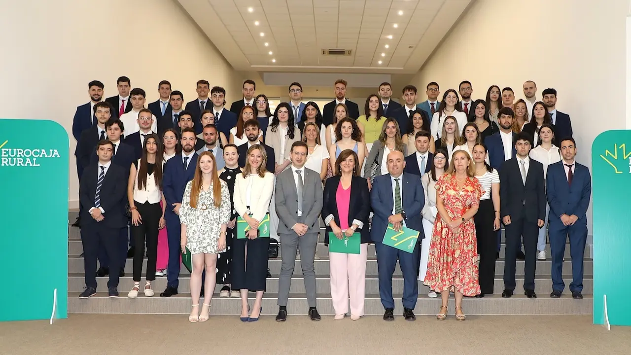 Eurocaja Rural recibe a 84 universitarios para realizar su periodo de prácticas