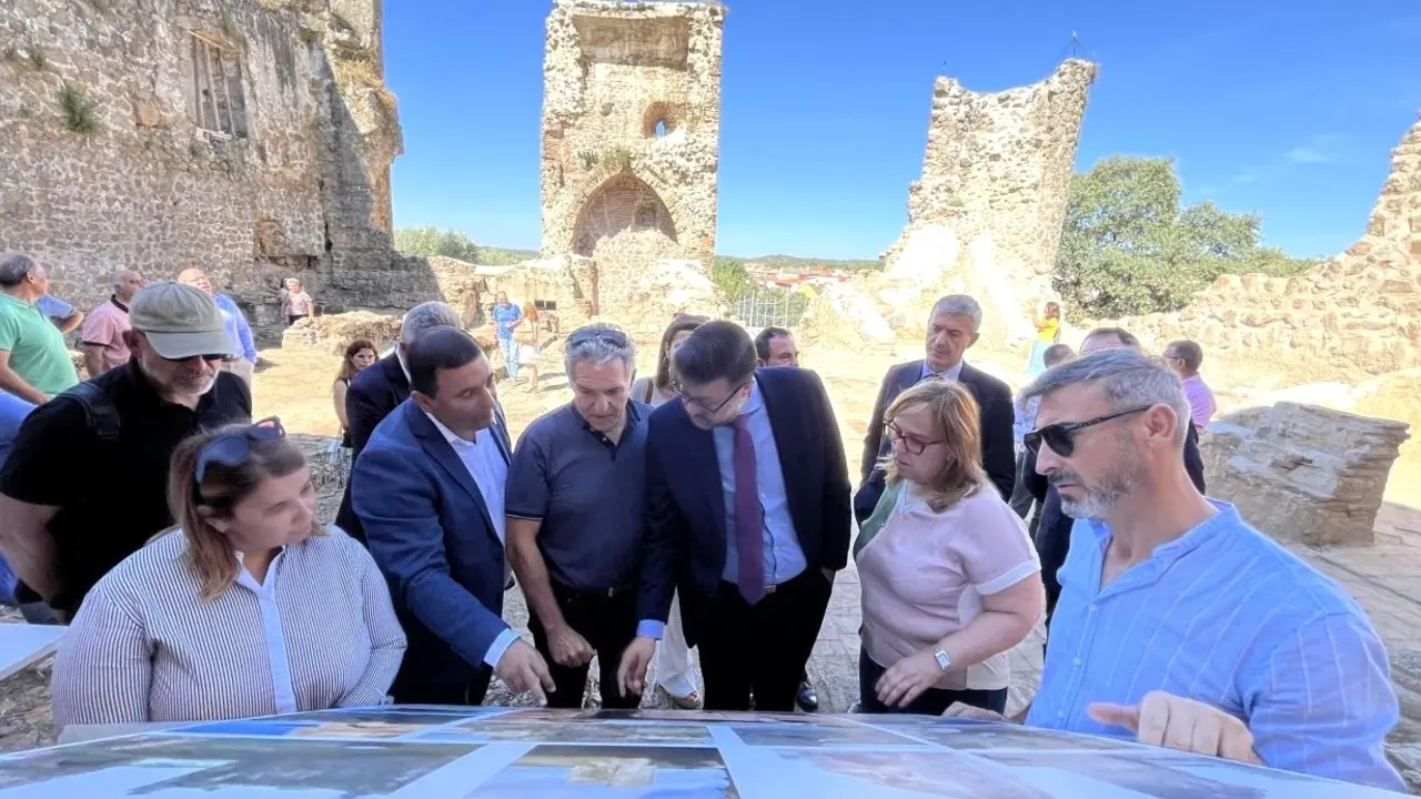 La Junta invierte unos 70.000 en las obras de consolidación del Castillo de Mejorada