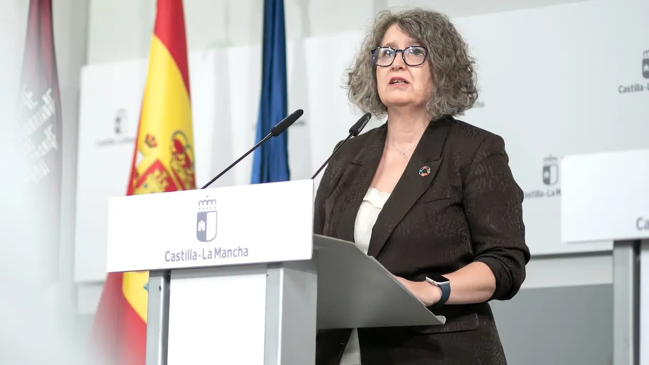 La consejera de Desarrollo Sostenible de Castilla-La Mancha, Mercedes Gómez, ha informado en rueda de prensa de los asuntos de su departamento abordados en el Consejo de Gobierno