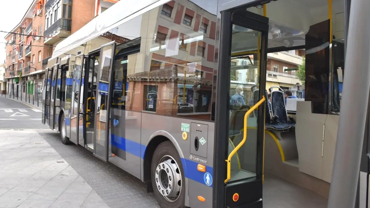 La Junta licita las obras de la plataforma intermodal de Illescas por 3,2 millones, autobús, autobuses, transporte de viajeros,