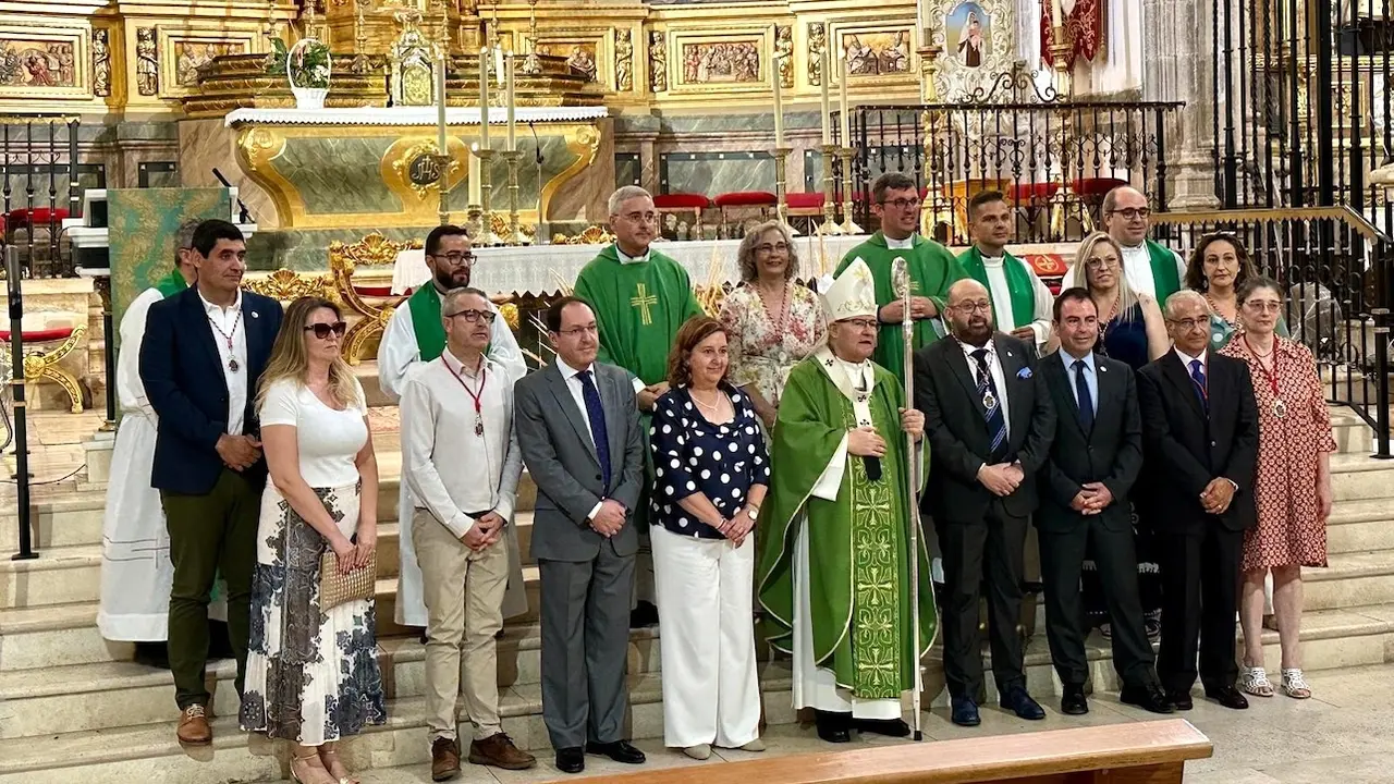 Yepes celebra la rehabilitación de la cubierta de su Colegiata 'San Benito Abad'
