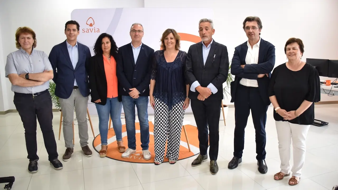 La consejera de Economía, Empresas y Empleo, Patricia Franco, ha visitado las instalaciones de la empresa Savia en Valdepeñas (Ciudad Real)