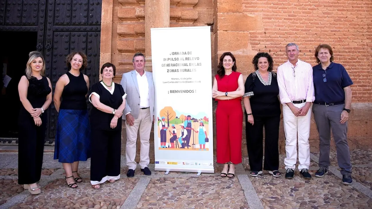 La Junta destaca las medidas puestas en marcha para impulsar el relevo generacional y potenciar el desarrollo rural