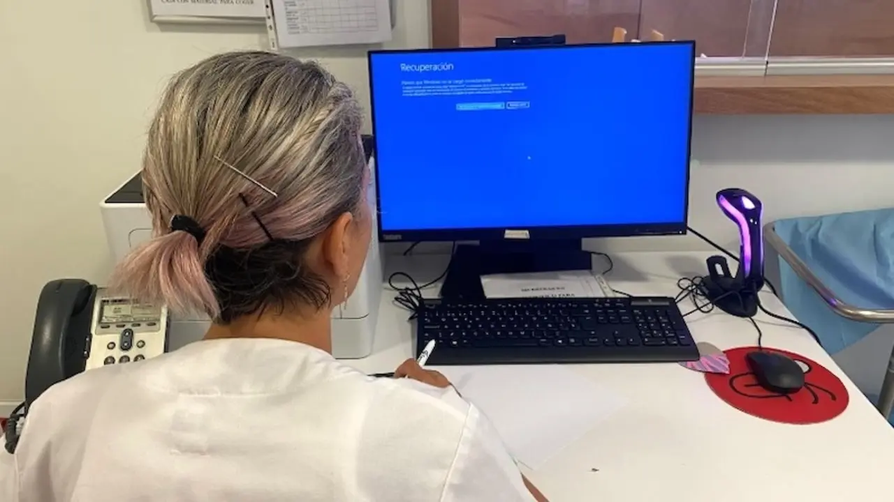El fallo de Microsoft afecta este viernes a la mayoría de ordenadores del Sescam - Fotografía: Diario Sanitario