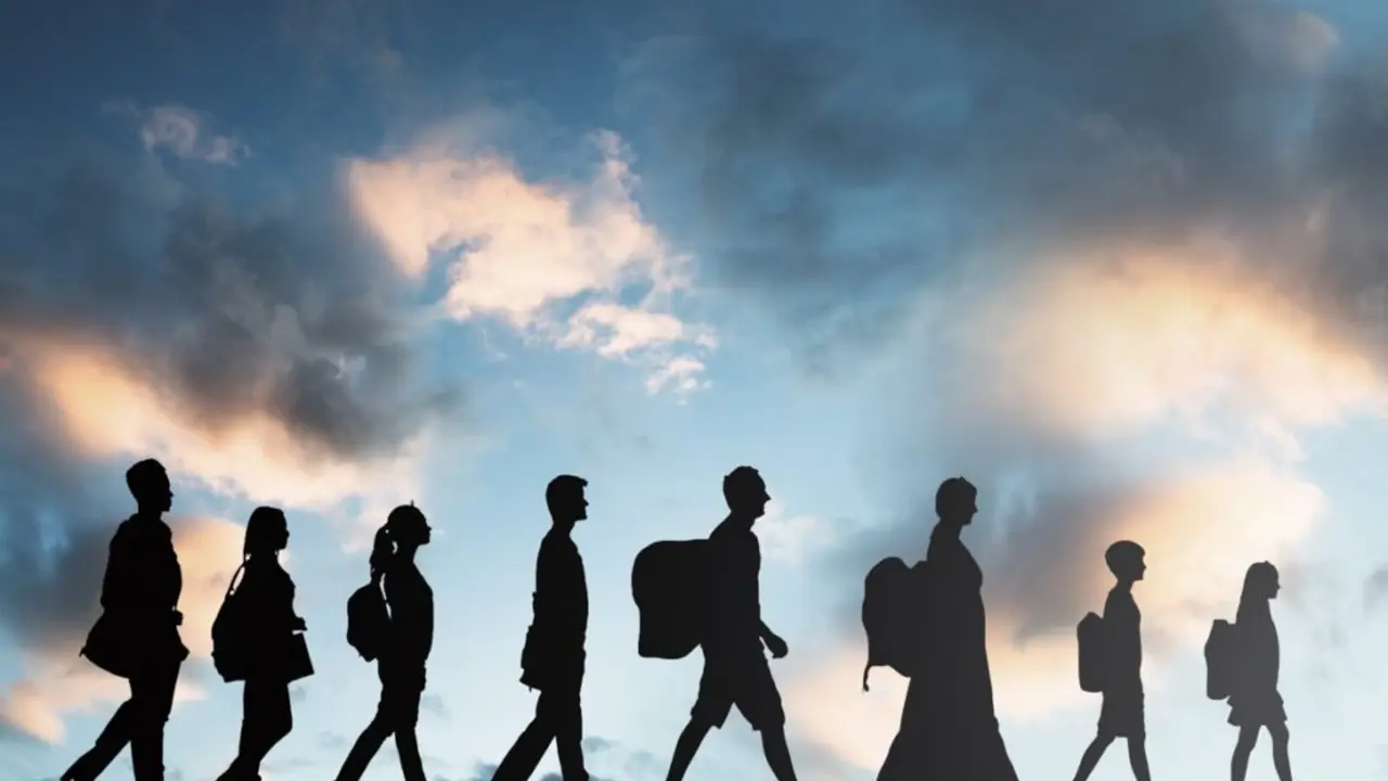 La Influencia de los Procesos Migratorios en la Sociedad Española
