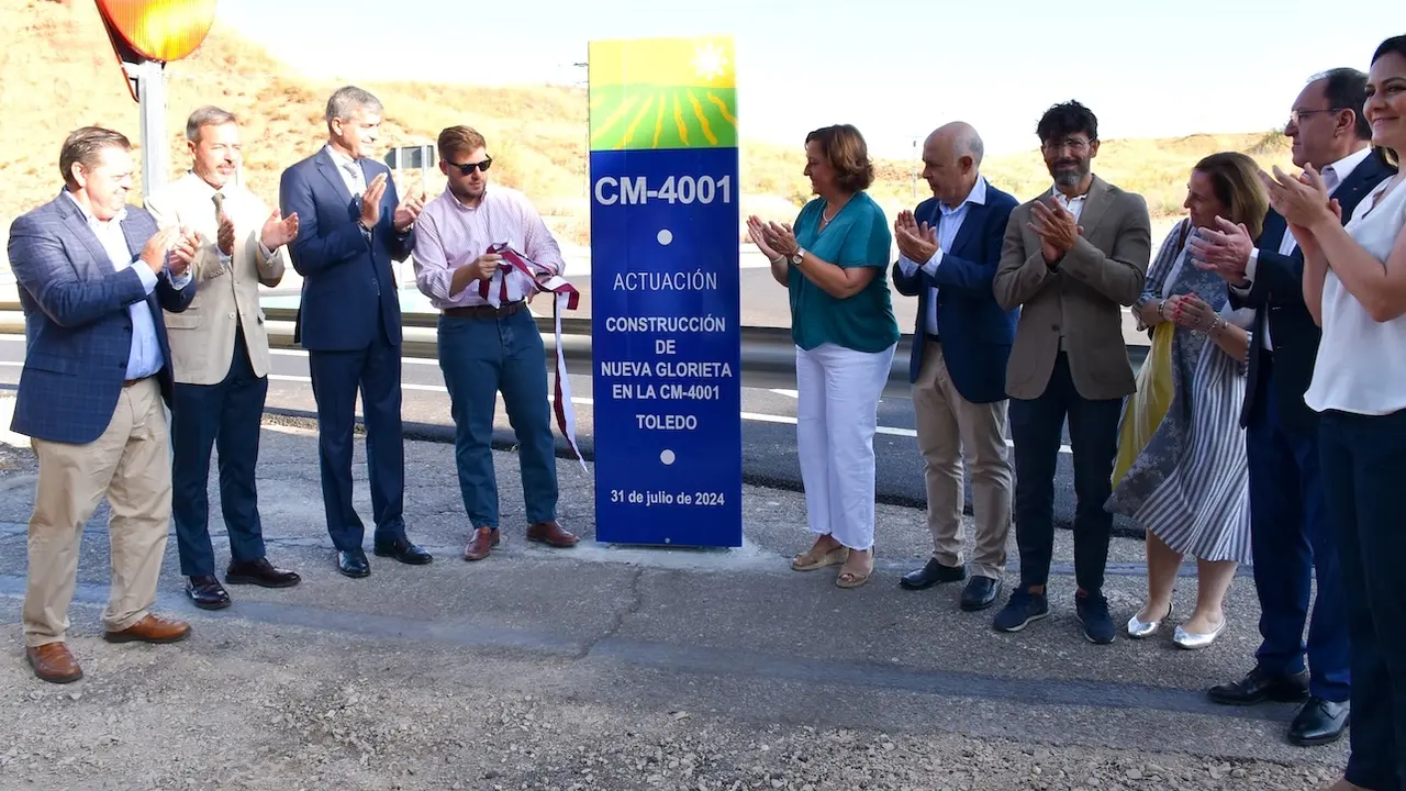 Una nueva rotonda mejora la seguridad vial y el acceso a la residencia San José