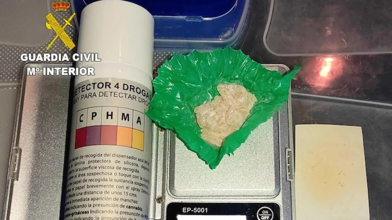 Detenido un hombre de 21 años por tráfico de drogas e intervenidos 12 gramos de MDMA en Tébar (Cuenca)