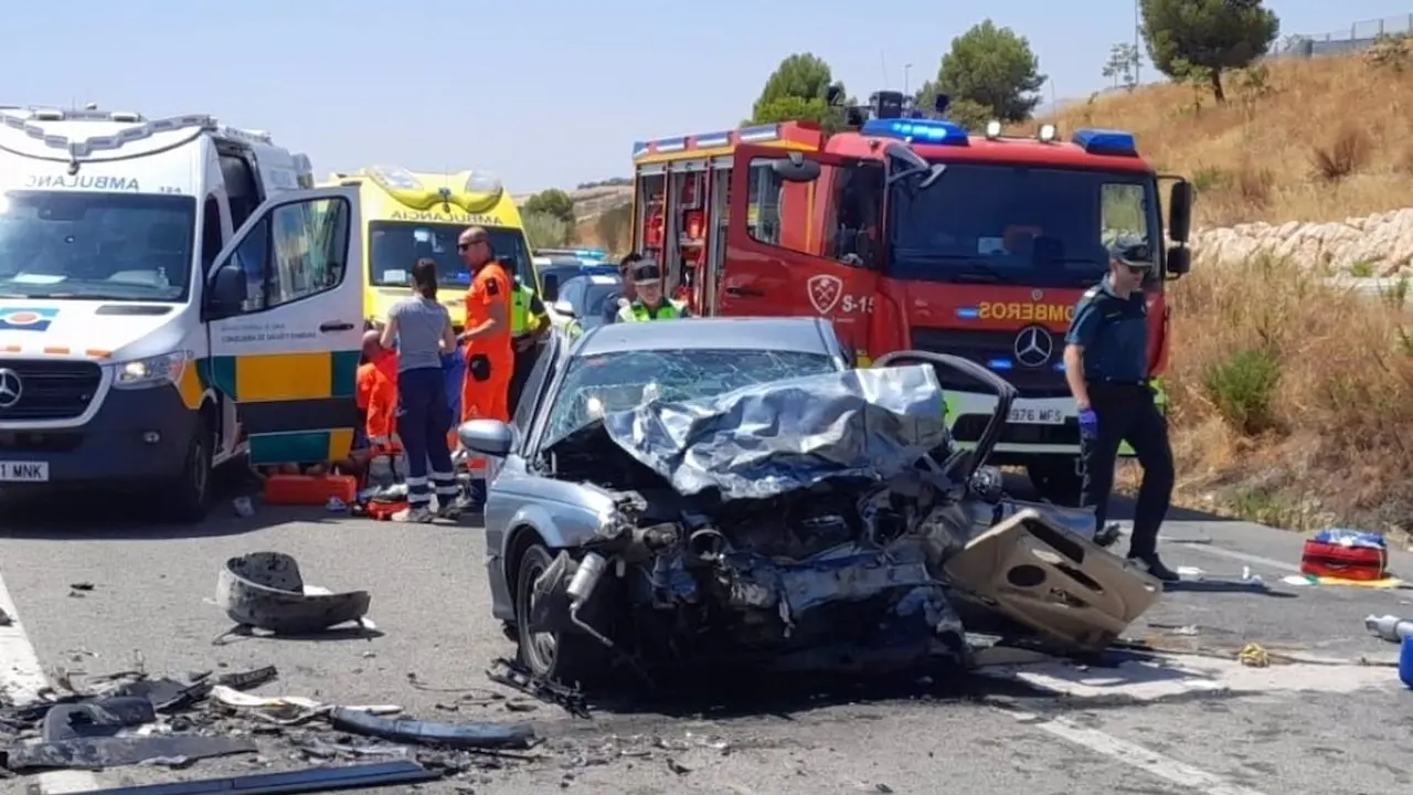 accidente de tráfico, choque, colisión, salida de vía, salirse de la vía,