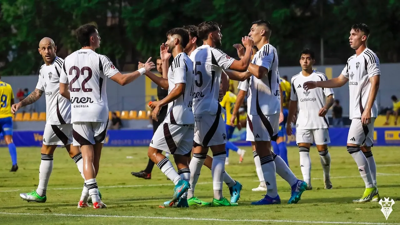 El Albacete Balompié empata en Orihuela y no termina de convencer (1-1)