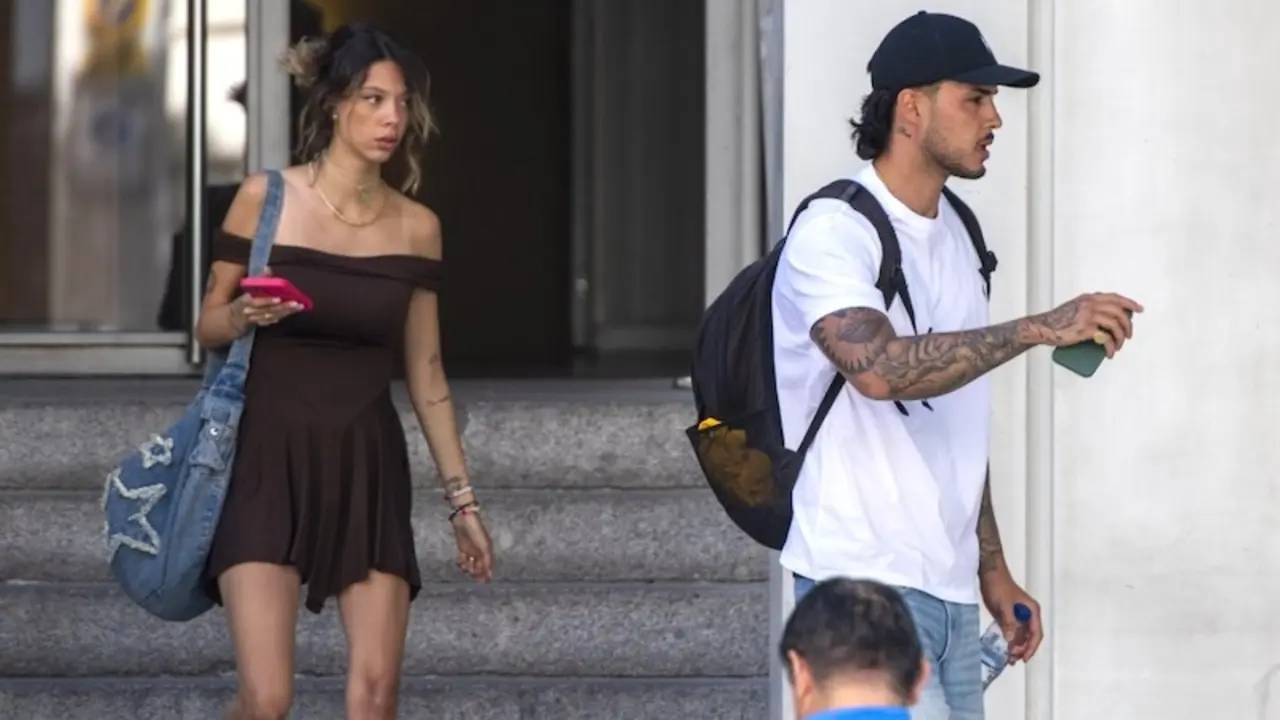 Alarma: Alejandra Rubio y Carlo Costanzia, crisis de pareja en plenas vacaciones