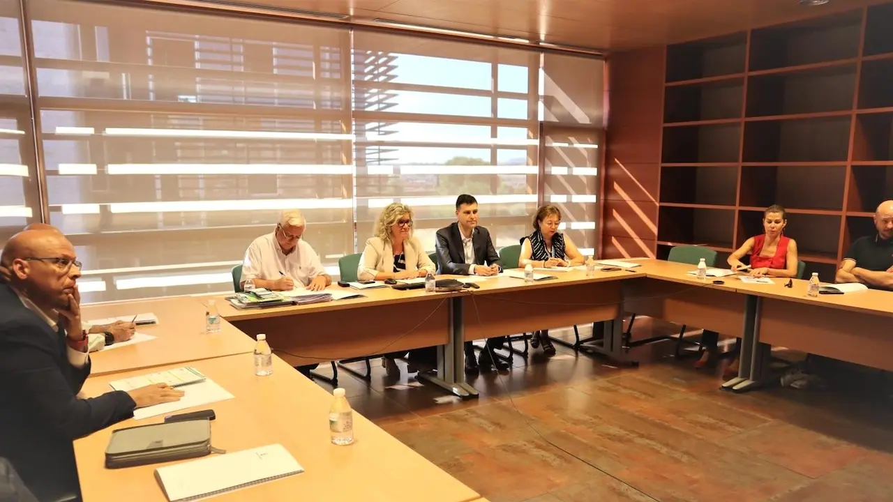 Crean un grupo de trabajo para elaborar el plan contra el desperdicio alimentario 2025-2027