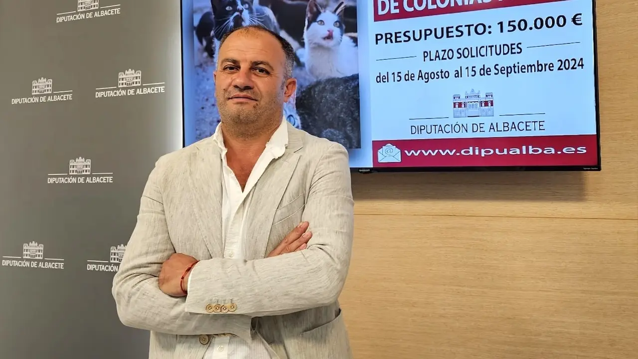 El diputado de Medio Ambiente presenta Ayudas a ayuntamientos para control de colonias felinas