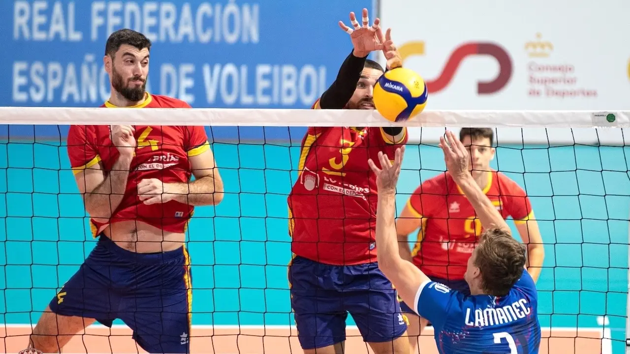 Guadalajara acoge preparaciones de selecciones masculina y femenina de voleibol
