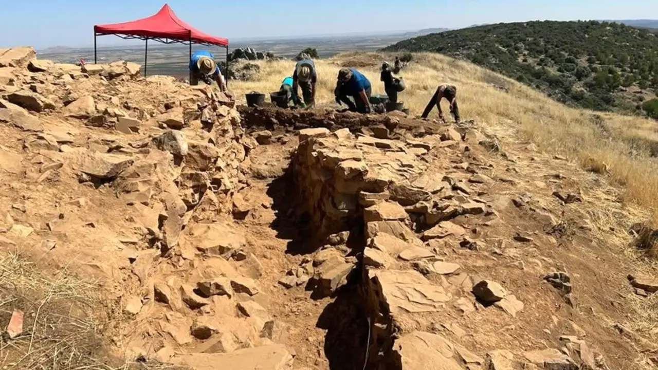 Al descubierto cómo vivía un poblado campesino en Los Yébenes (Toledo) hace 4.000 años