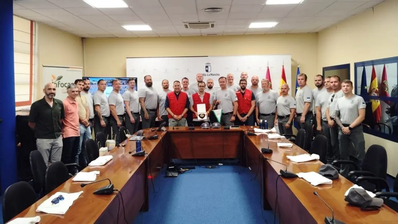 La Junta valora el trabajo conjunto y el intercambio con los bomberos de Estonia