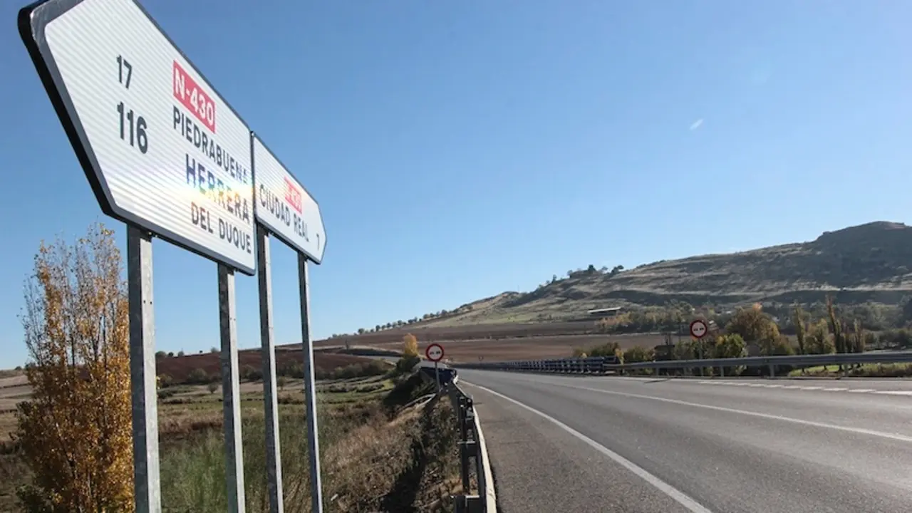 El PP y Vox piden ejecutar el proyecto de reforma integral de la carretera N-430 - Fotografía de archivo: Lanza/Clara Manzano